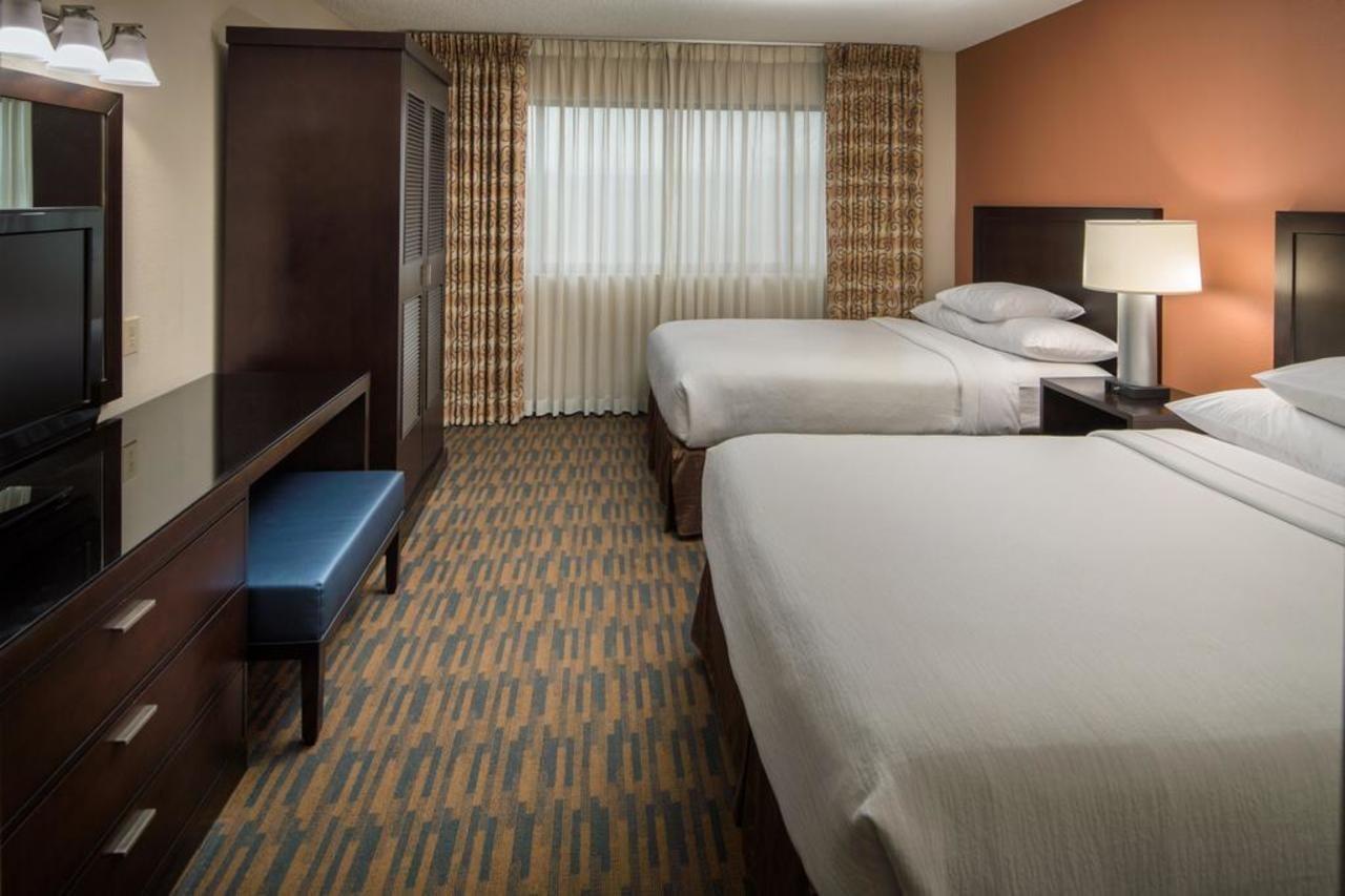 Embassy Suites By Hilton Seattle - Tacoma International Airport Таквила Экстерьер фото