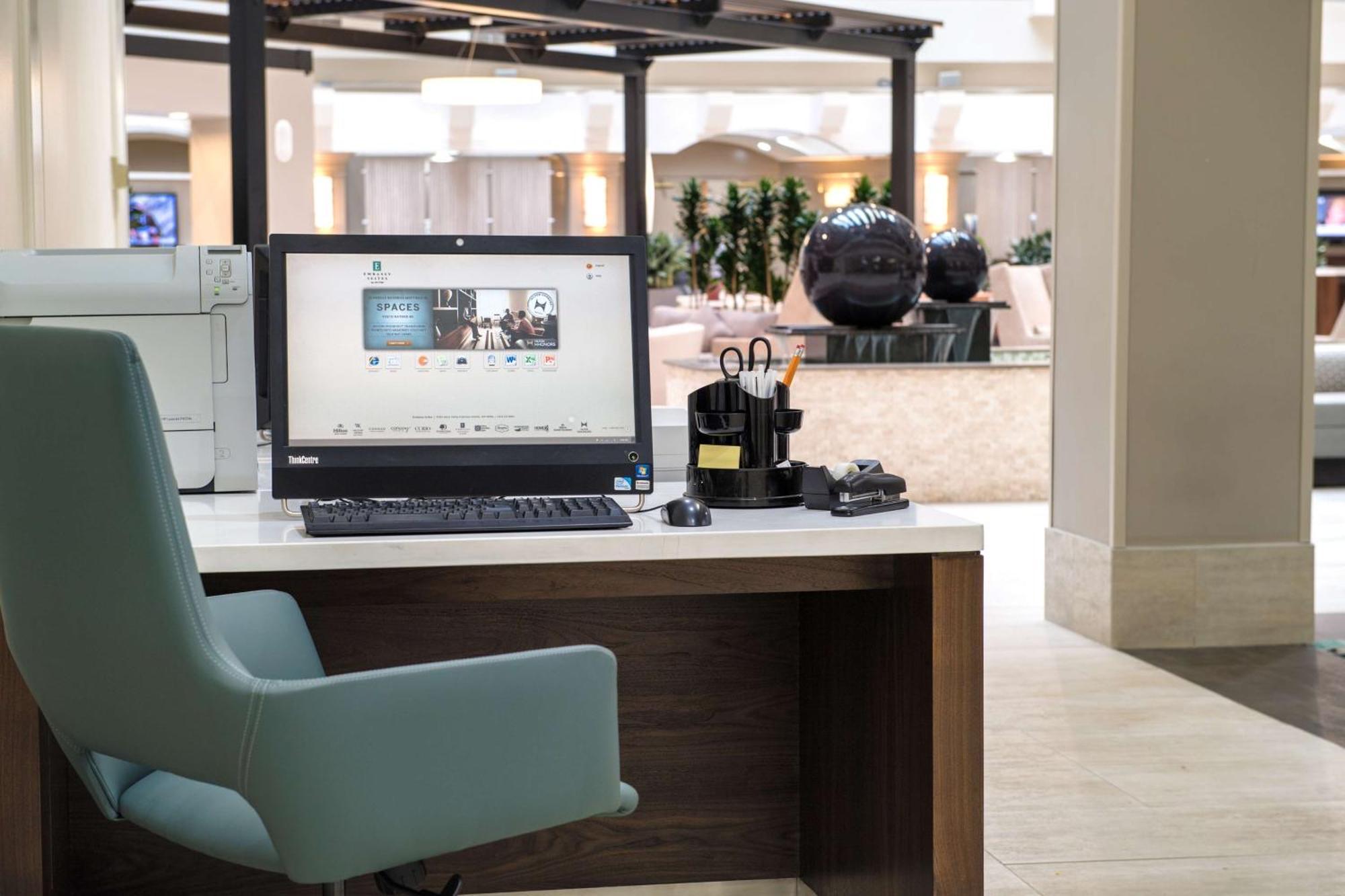 Embassy Suites By Hilton Seattle - Tacoma International Airport Таквила Экстерьер фото