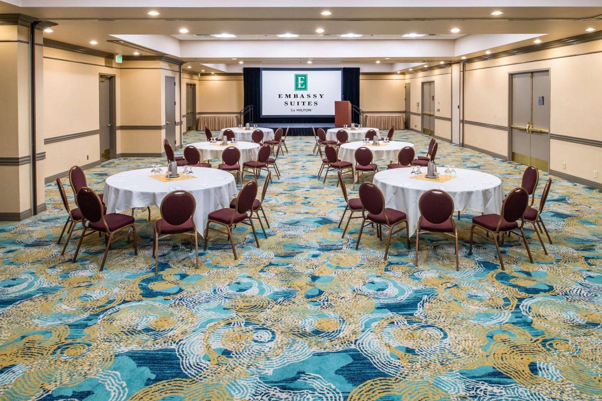 Embassy Suites By Hilton Seattle - Tacoma International Airport Таквила Экстерьер фото